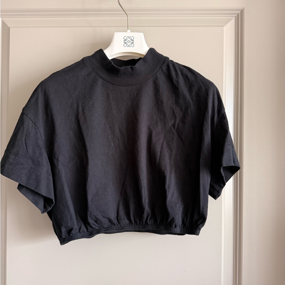 ALO Yoga Black Crop Top
